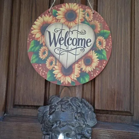 펜션 Il Girasole 사소 디 카스탈다