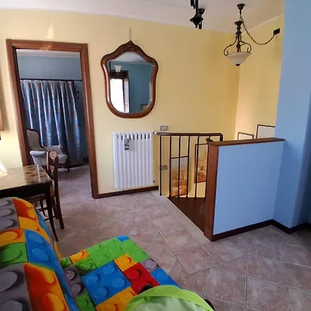Il Girasole Vakantiehuis Sasso di Castalda